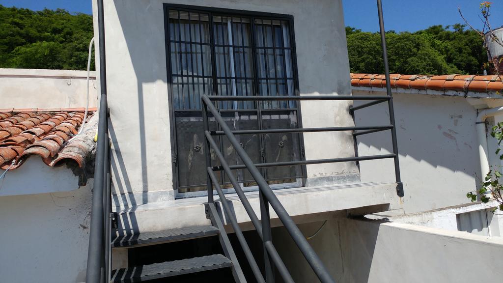 Apartamento Los Gladiolos Salta Extérieur photo